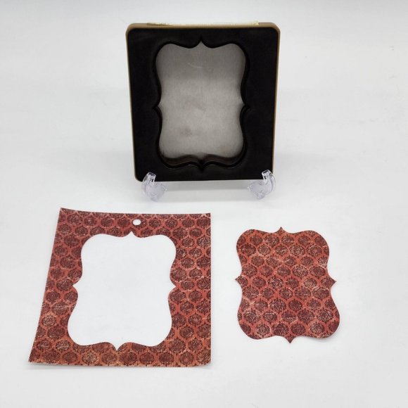 Sizzix Jim Holtz Alterations Ornamental Frame #556641 - Picture 1 of 5